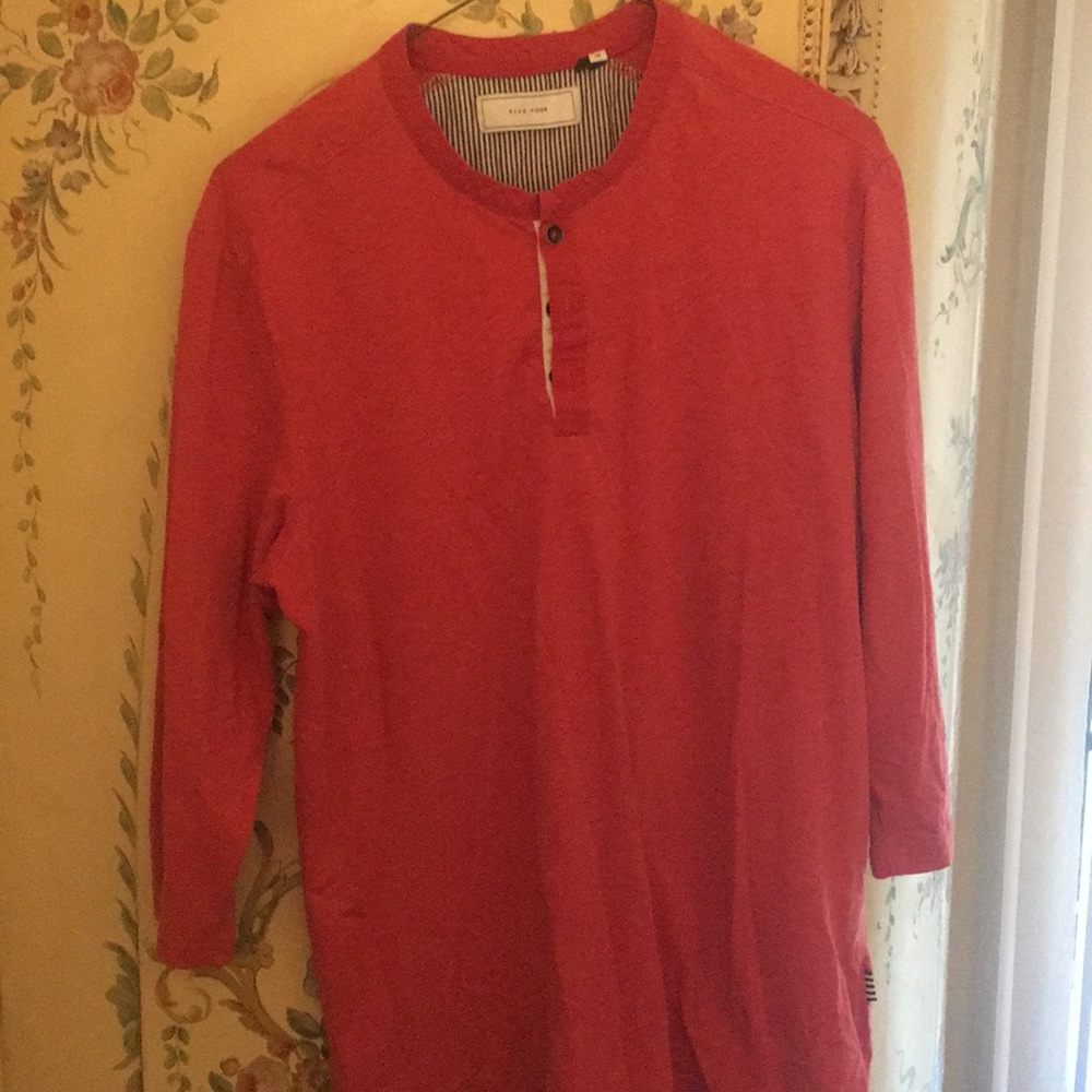 Button baseball tee shirt